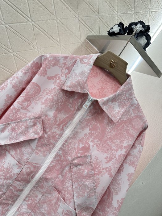 Куртка ветровка женская фото 3