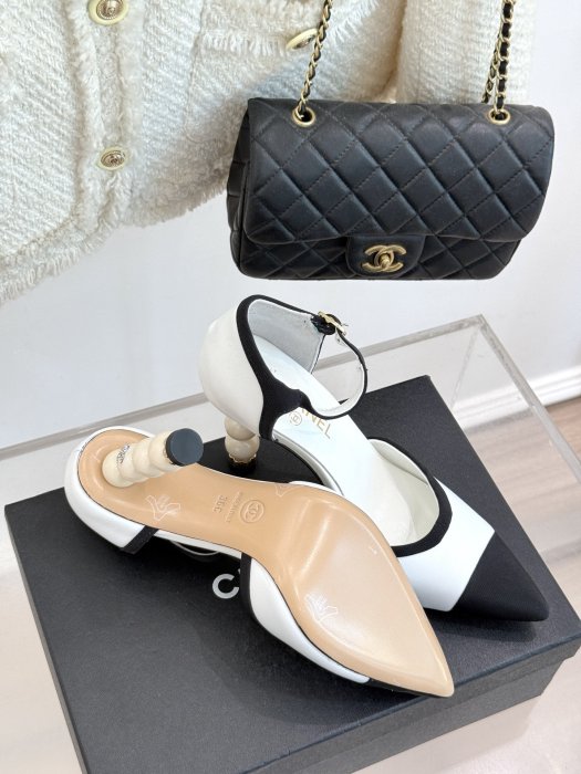 Босоножки фото 9