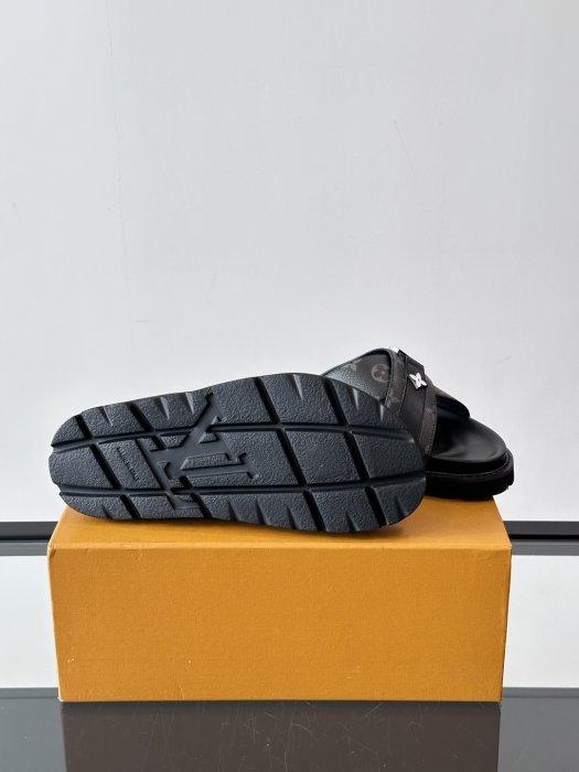 Шлепанцы мужские фото 9