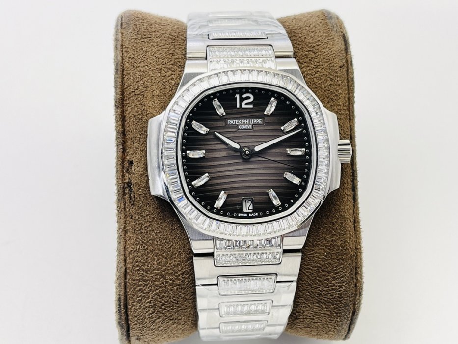 Часы наручные 35 мм Patek Philippe 7014 Nautilus Limited Edition