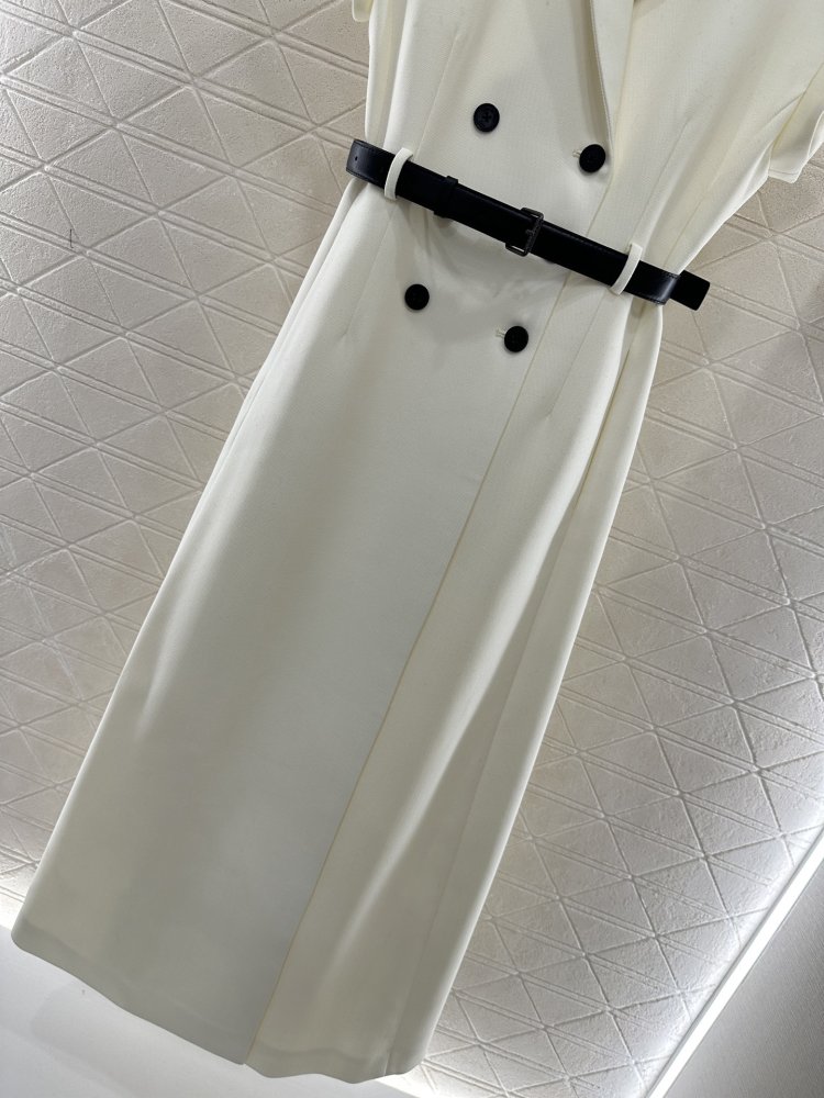 Платье с отворотом и широкими рукавами фото 5