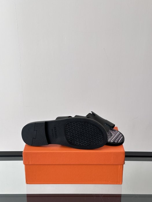 Шлепанцы мужские фото 9