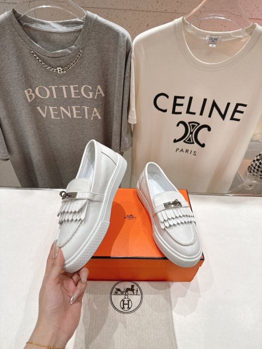 Лоферы женские фото 4