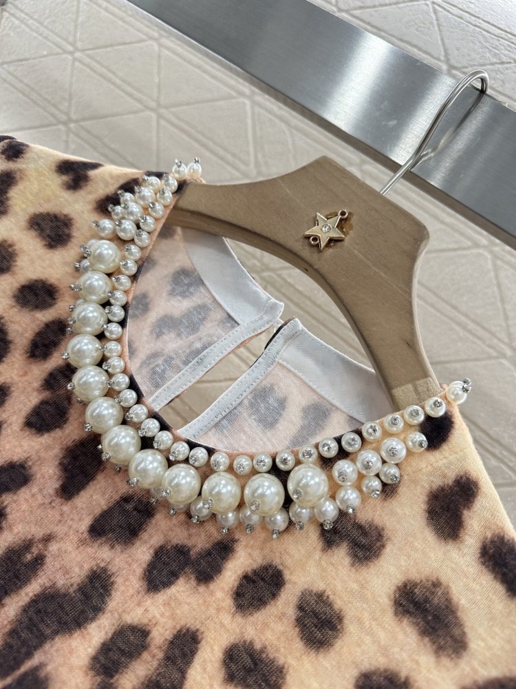 Футболка жіноча фото 8