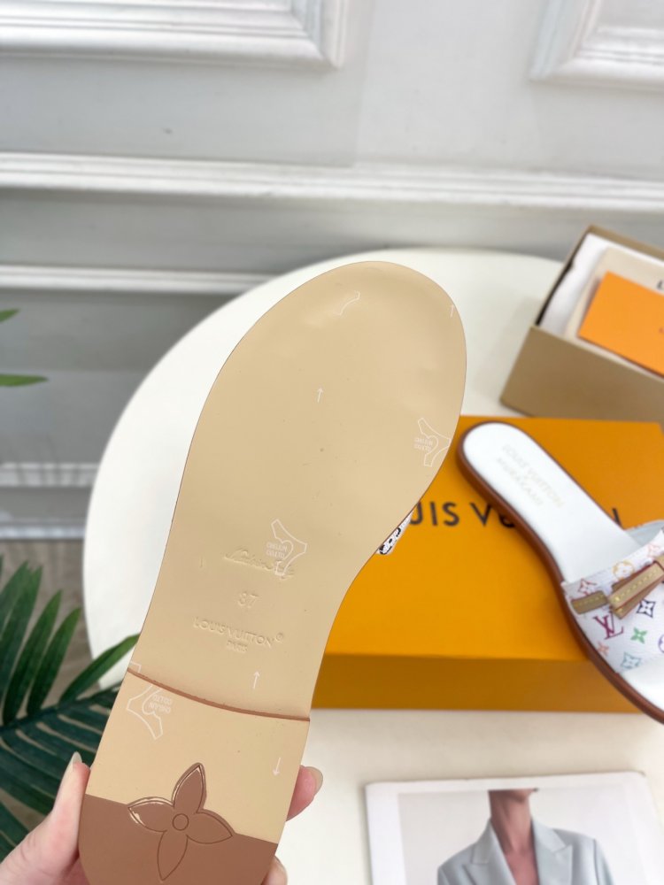 Шлепанцы женские LV X TM LILY фото 9