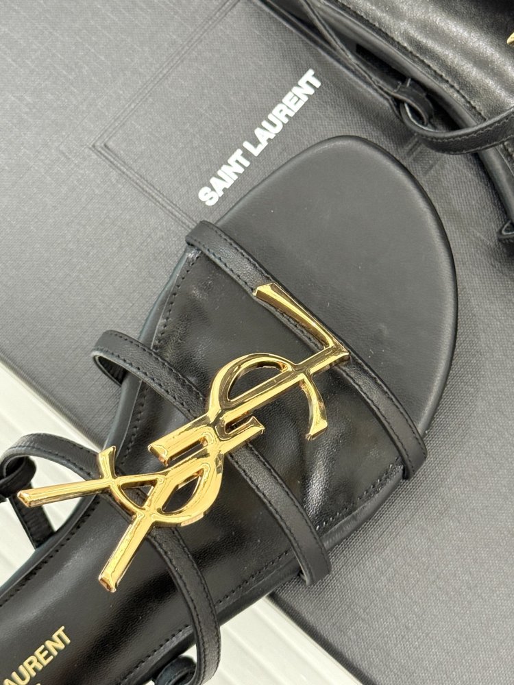 Сандалии женские фото 7