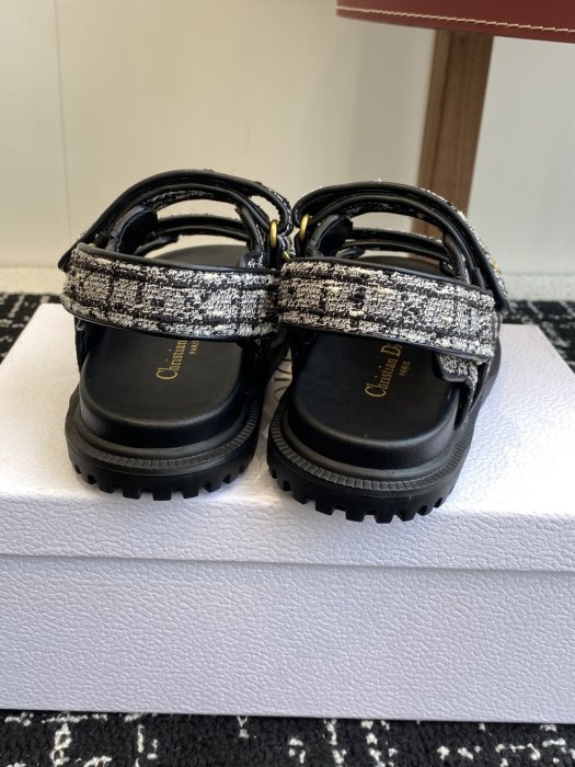 Sandals women's фото 8