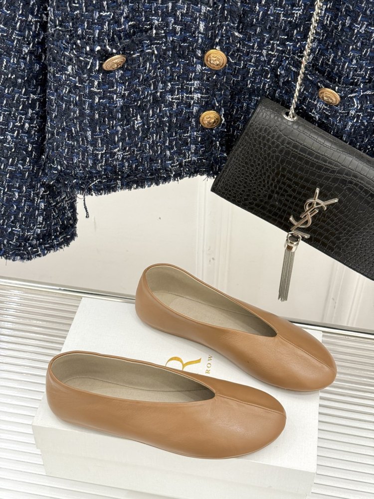 Туфли женские фото 3