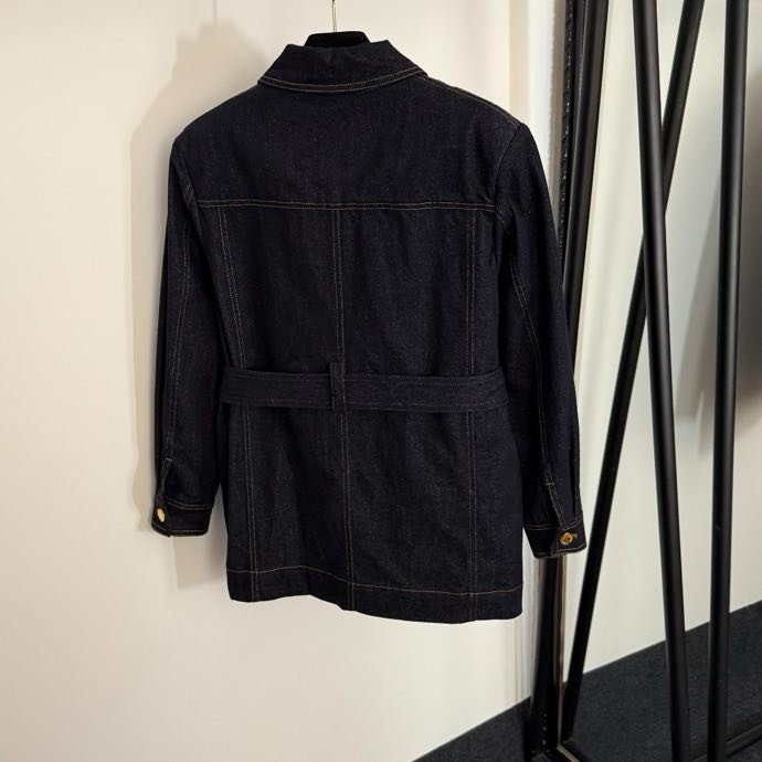 Костюм жіночий фото 5