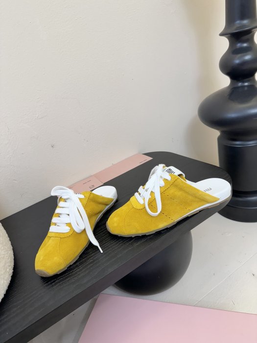 Кроссовки фото 3