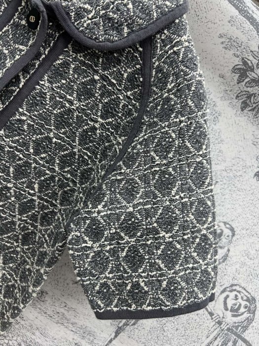 Футболка женская фото 6