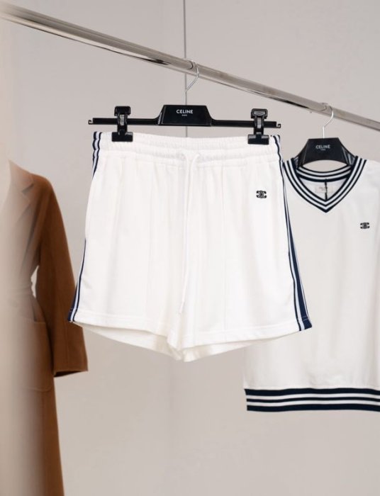 Шорты женские