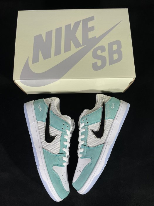 Sneakers SB Dunk Low фото 2