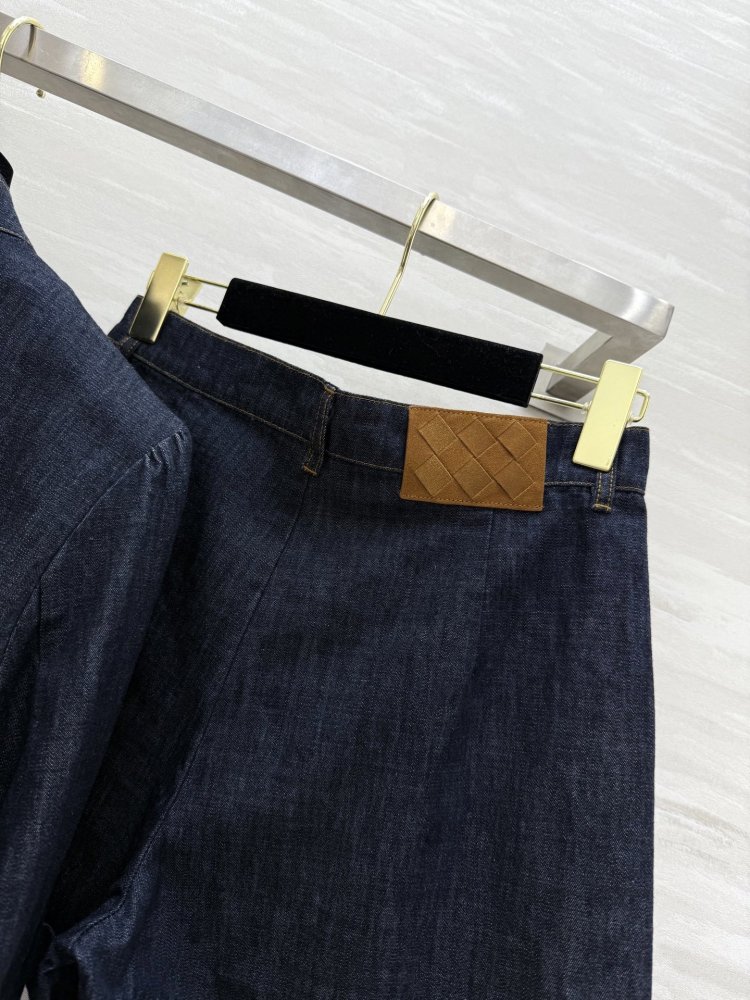 Костюм женский фото 9