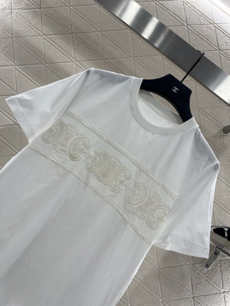 Футболка женская фото 3