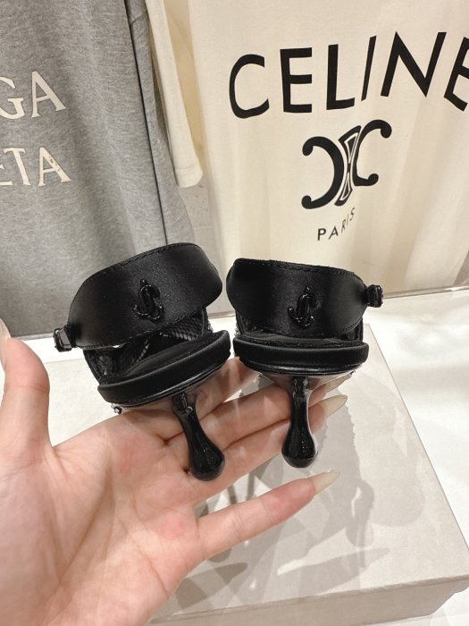 Босоножки фото 8