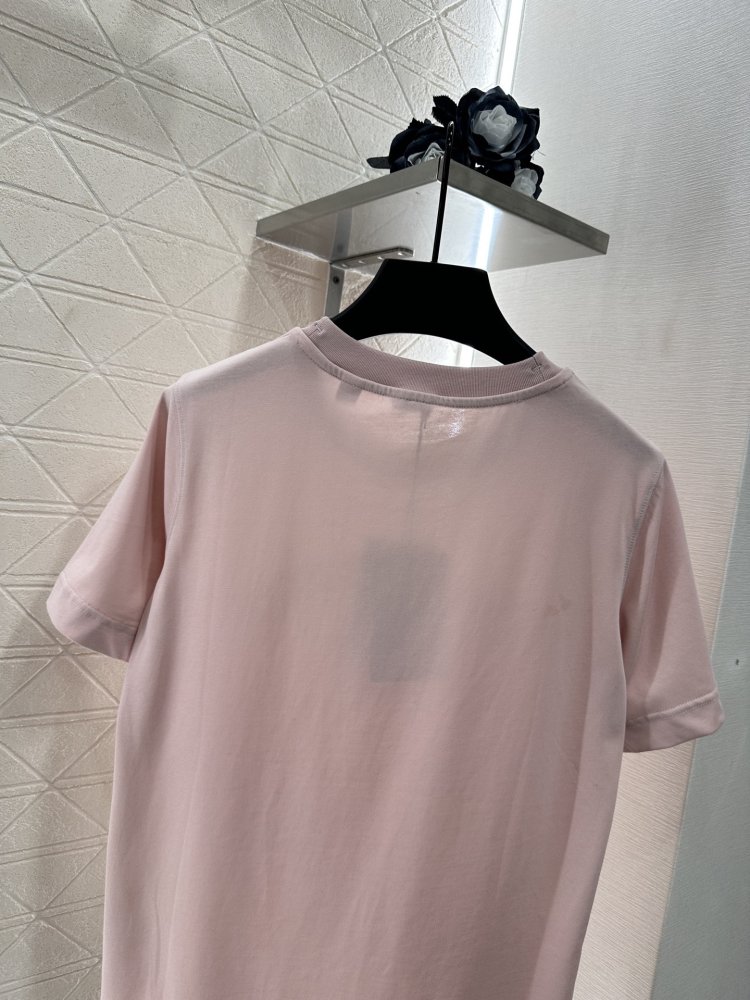 T-shirt women's фото 4