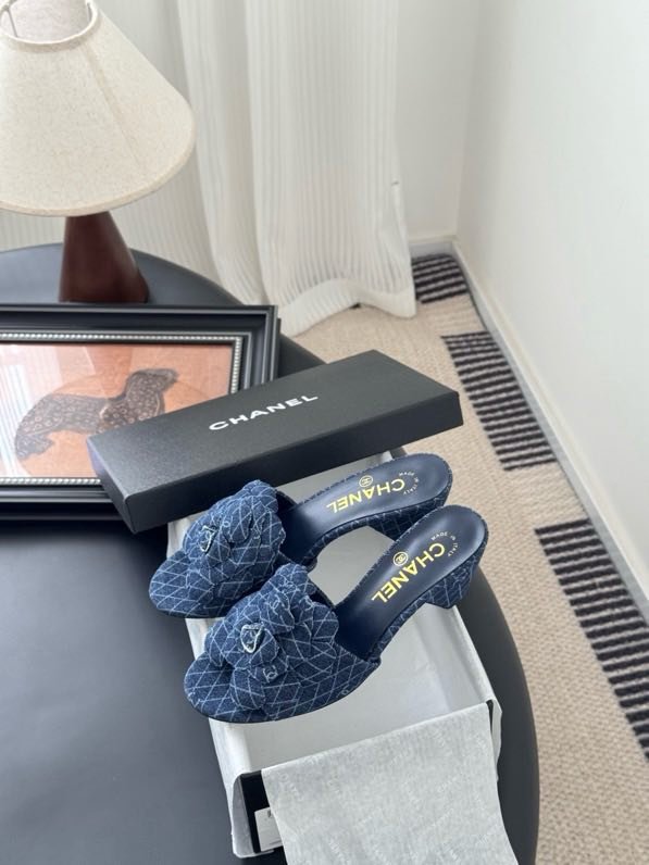 Босоножки фото 9