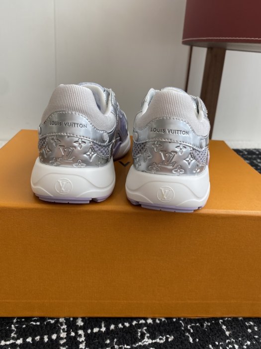 Sneakers фото 8
