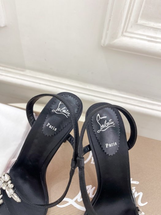 Босоніжки фото 7