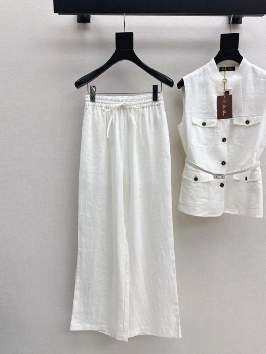 Костюм женский фото 4