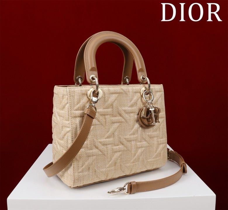 Сумка кожаная Lady Dior 24 см фото 6