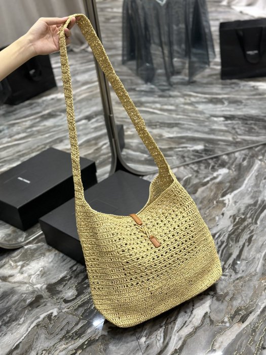 A bag women's 30 cm