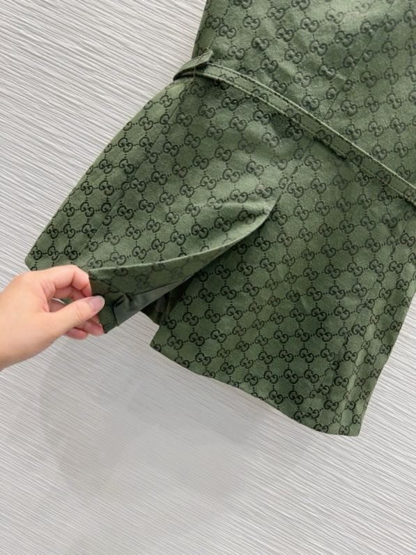 Піджак жіночий без рукавів фото 9