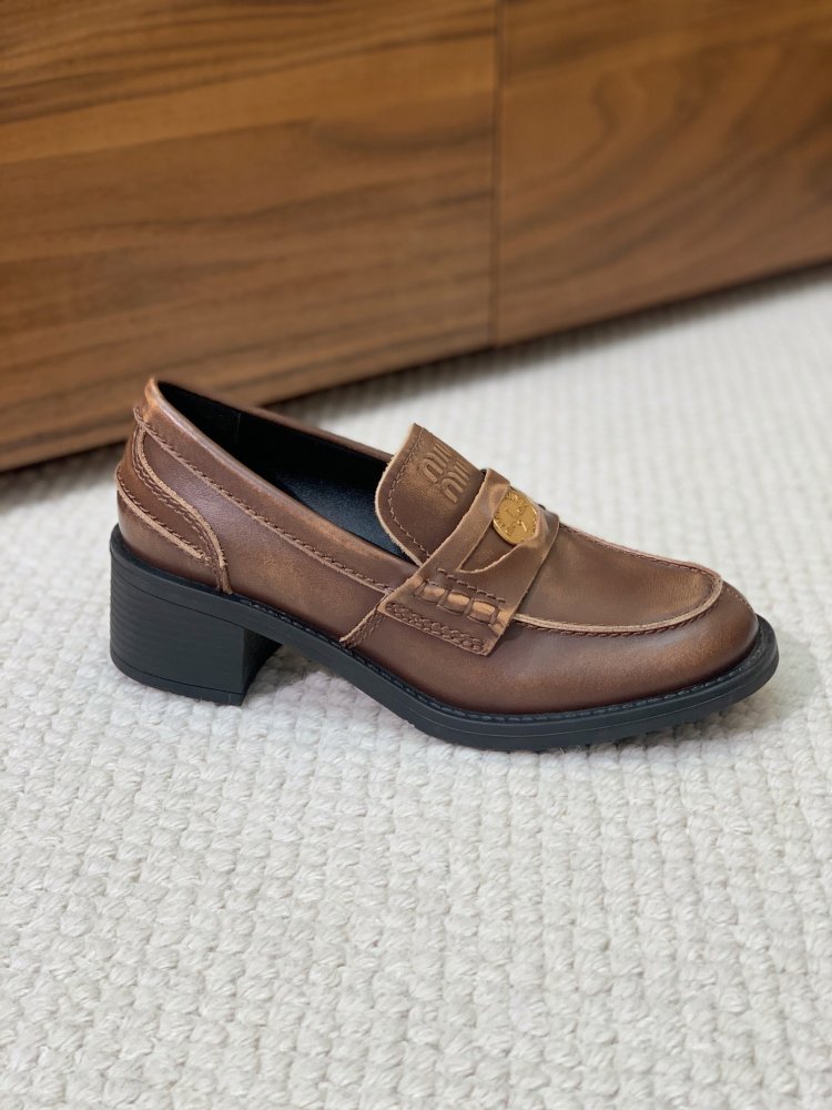 Лоферы женские фото 5