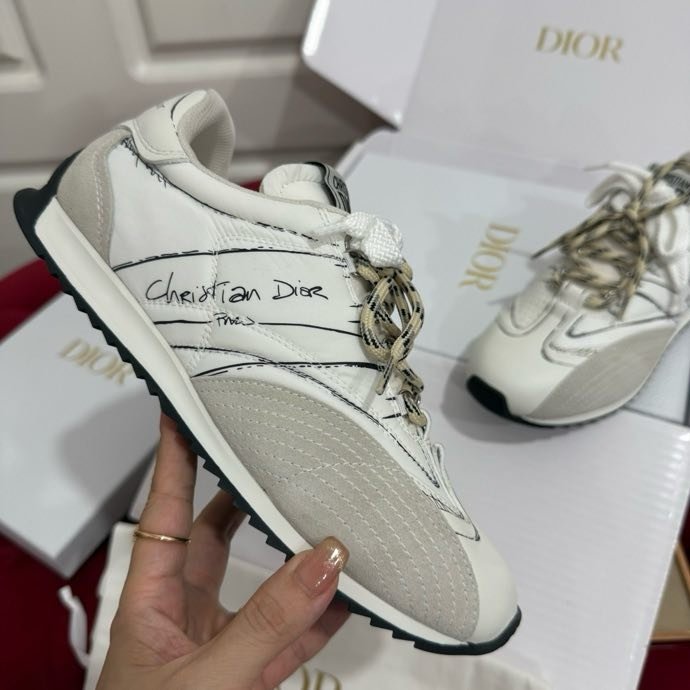 Кроссовки фото 7