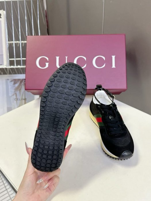 Кроссовки фото 9