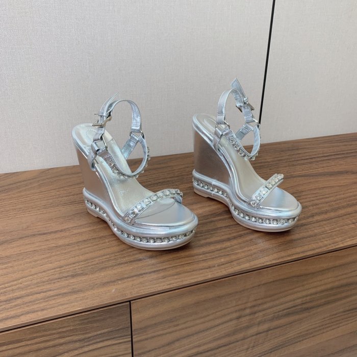 Босоніжки фото 4