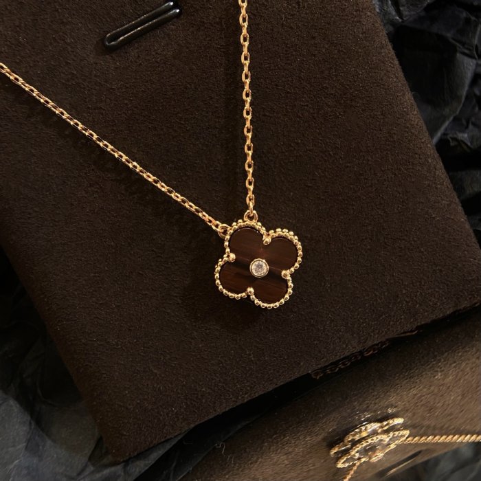 Necklace фото 4