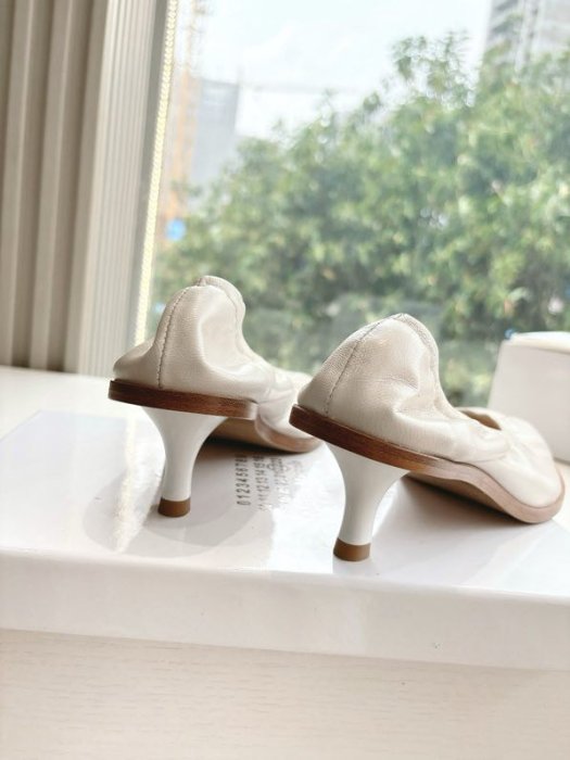 Туфли кожаные с раздвоенным носком фото 8