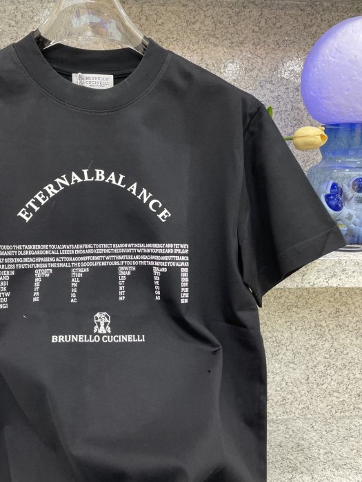 T-shirt men's фото 7