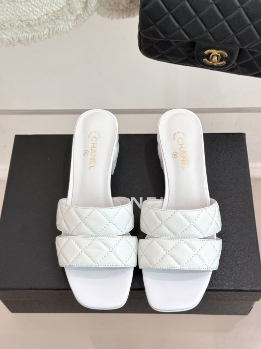 Босоножки фото 4