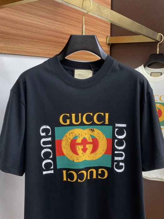 T-shirt men's фото 2