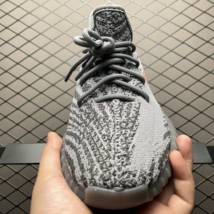 Кроссовки Yeezy Boost 350V2 фото 9