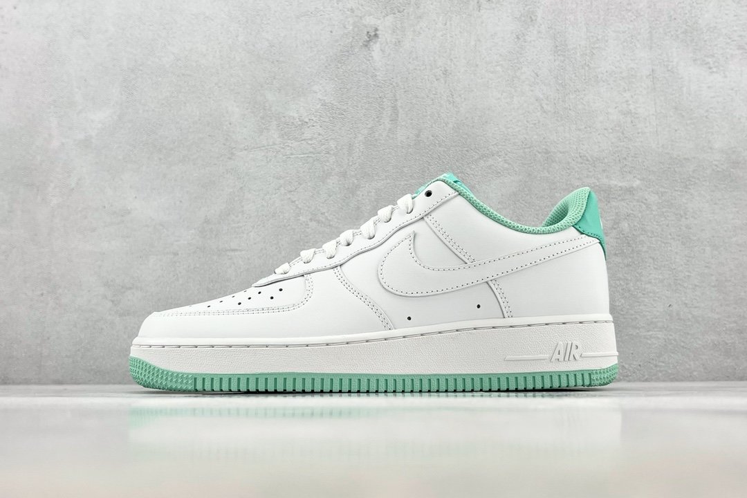 Sneakers Air Force 1 DH7561 107