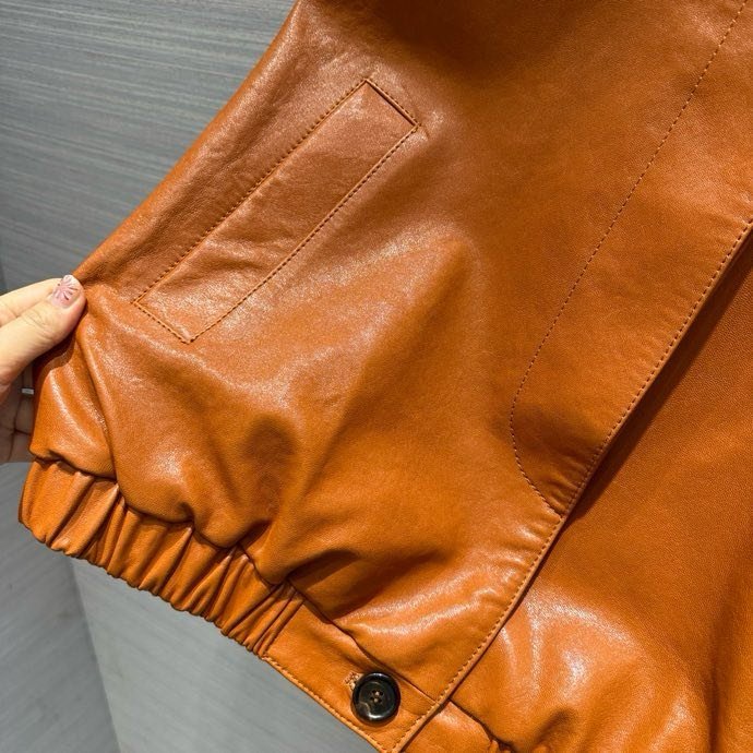 Jacket women's leather фото 4