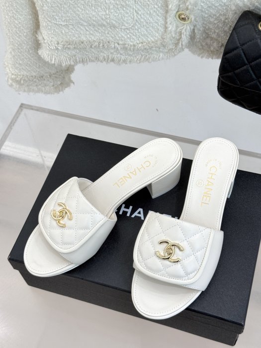 Босоножки фото 2