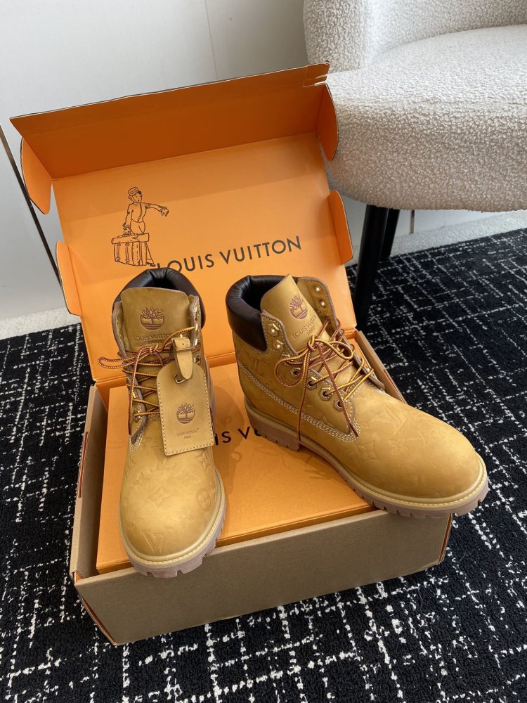 Ботинки женские Louis Vuitton x Timberland фото 3