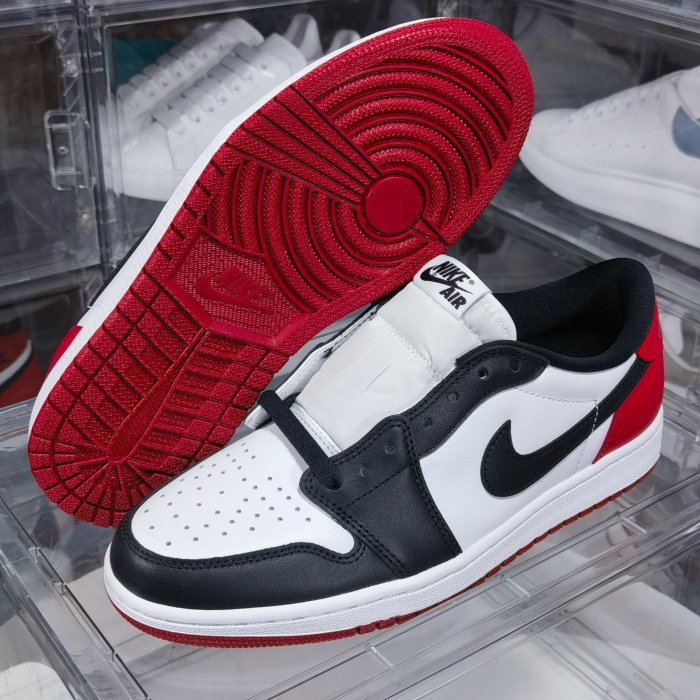 Sneakers Air Jordan 1 Low OG Black Toe фото 3