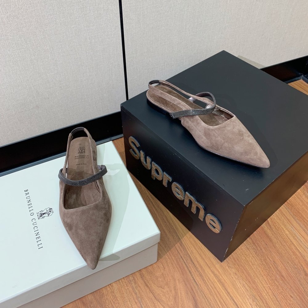 Босоножки фото 2