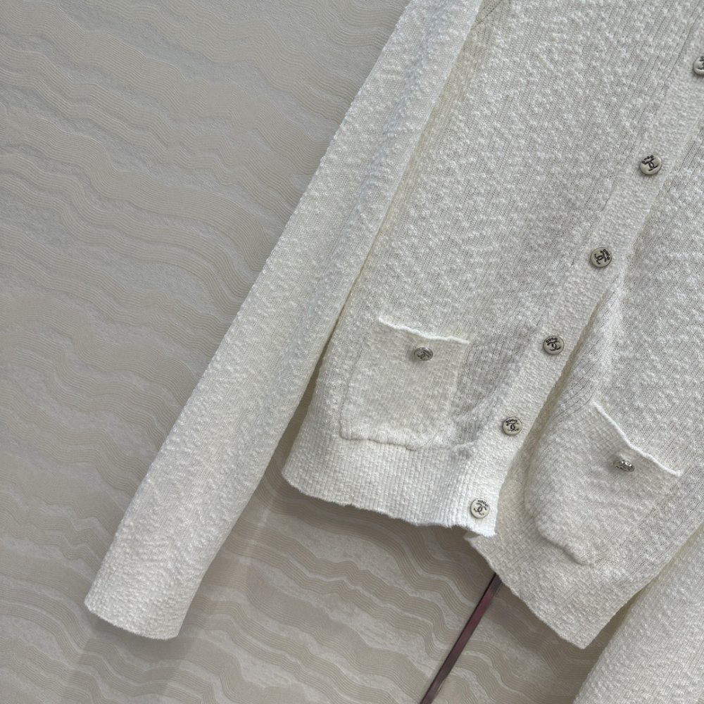 Белый хлопковый трикотажный кардиган с круглым вырезом фото 5