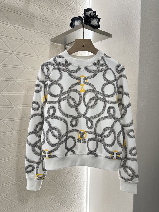 Кофта жіноча