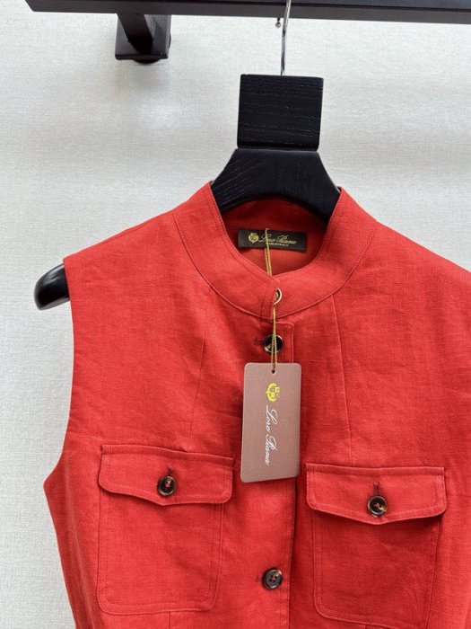 Костюм женский фото 5