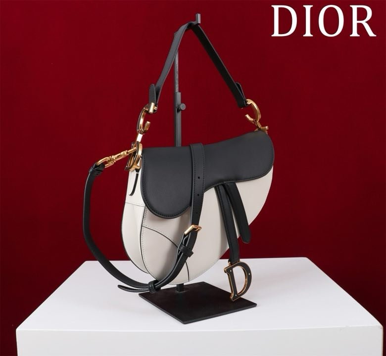 Сумка кожаная Dior Saddle 25 см фото 6