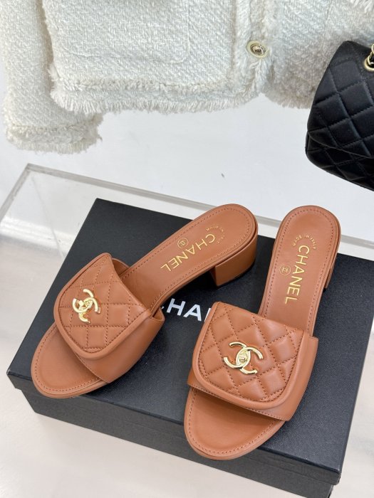 Босоножки фото 2