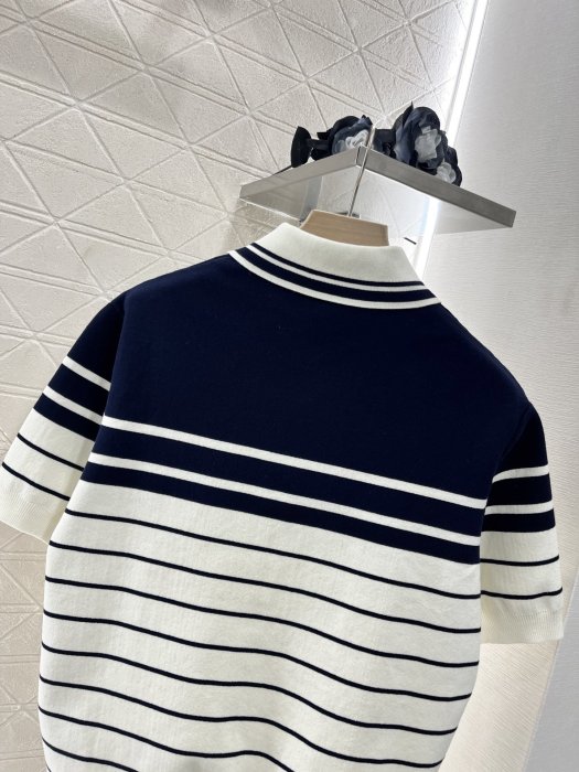 Футболка женская фото 4